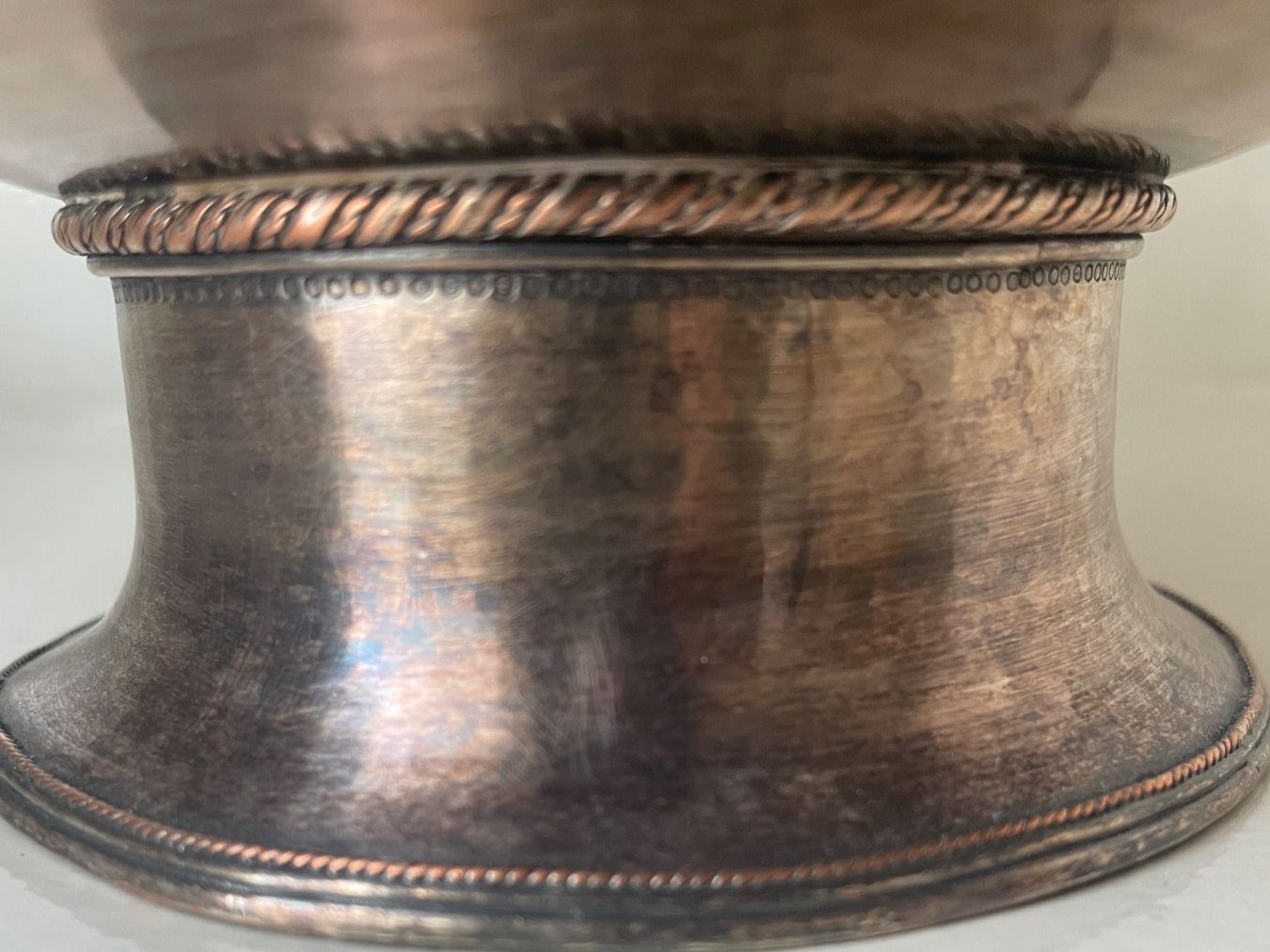Schalen: Schale aus gehämmertem Silberblech D 22cm – Gebraucht aus Minusio von Pink222 3