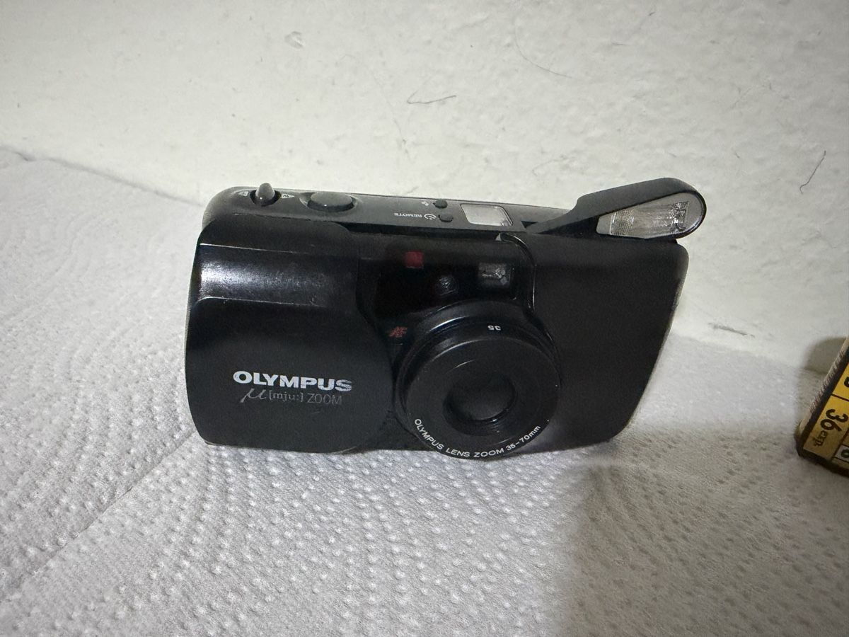 Olympus Fotocamera: Olympus mju Zoom Kompaktkamera – Usato da Zürich venduto da semi16 3