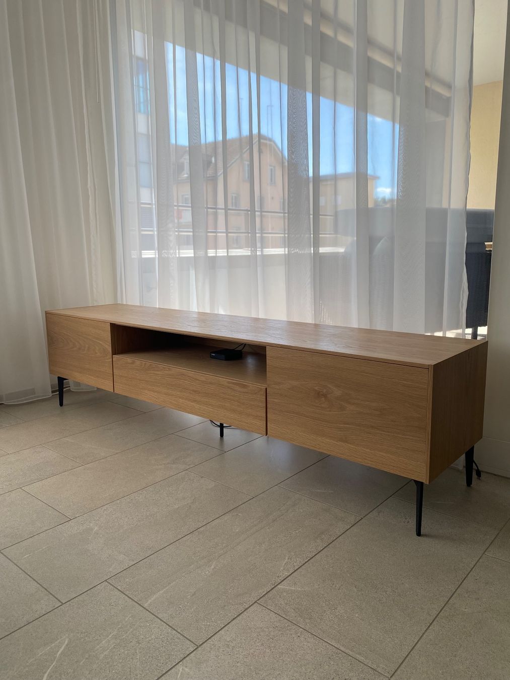 Johann Jakob Meubles TV: TV-Möbel Anity – D'occasion à St. Gallen par lar_9nys