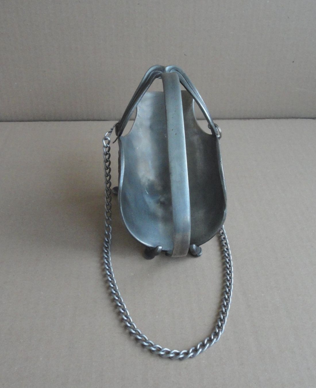 Portabottiglie: Weinflaschen-Halter aus Zinn – Usato da zürich venduto da parts5060 3