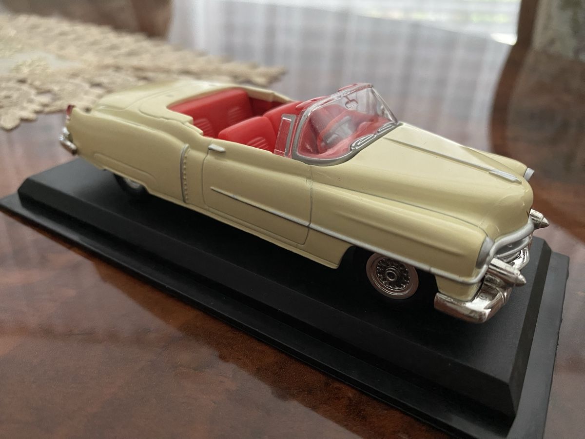 Cadillac Modellini d'auto: Cadillac Eldorado – Nuovo e nell'imballaggio originale da St. Margrethen SG venduto da Alfista_159 2