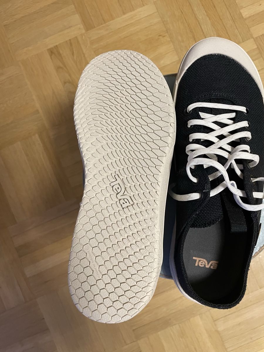 Scarpe da uomo: Teva Canyon -Unisex Sizes - Maple Sugar – Nuovo (secondo la descrizione) da Steffisburg venduto da nadine1211971 2