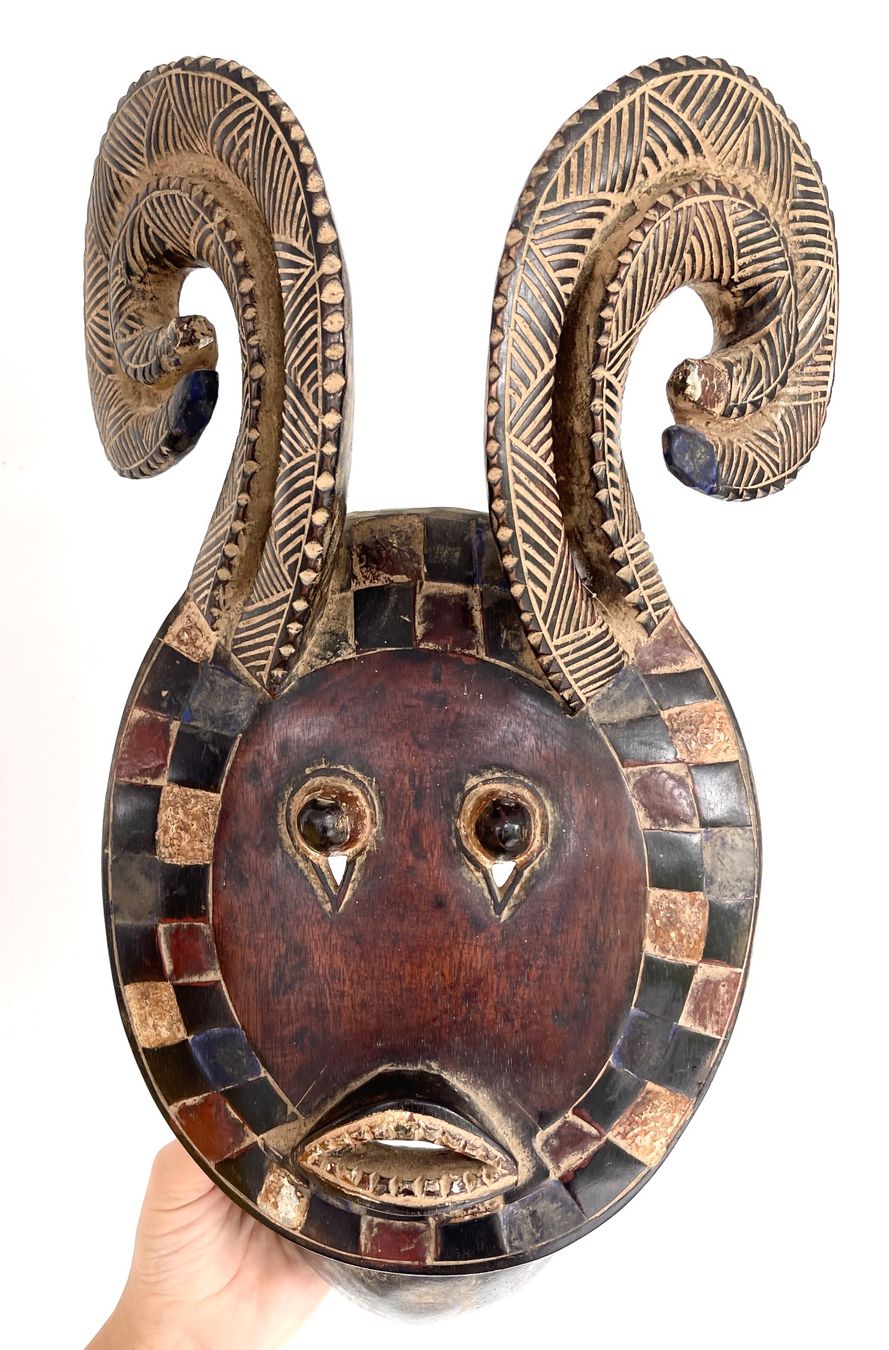 Skulpturen & Statuen: XXL wunderschöne alte Baule Maske Ivory Coast Höhe 42 cm – Gebraucht aus Rüthi (Rheintal) von Kunsthaus777 1