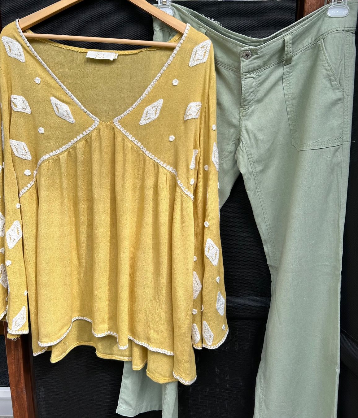Lotti di vestiti: Zweiteiliges-Set Tunika / Hose – Usato da Neuhausen am Rheinfall venduto da noelle0810