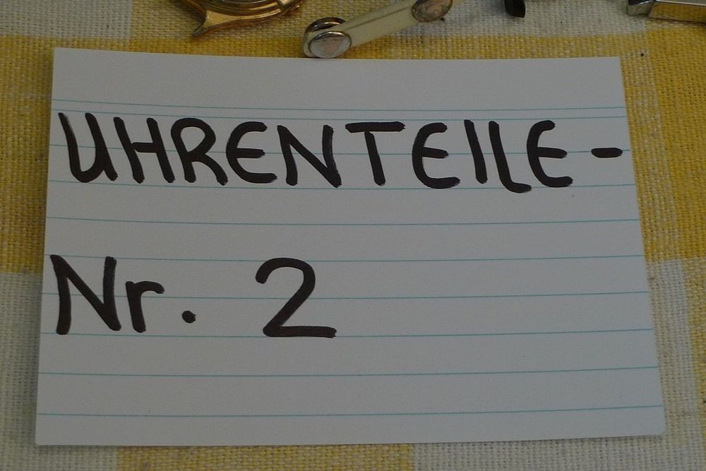 Orologi: UHRENTEILE-NR.2 – Difettoso da Bern venduto da bn1640 8