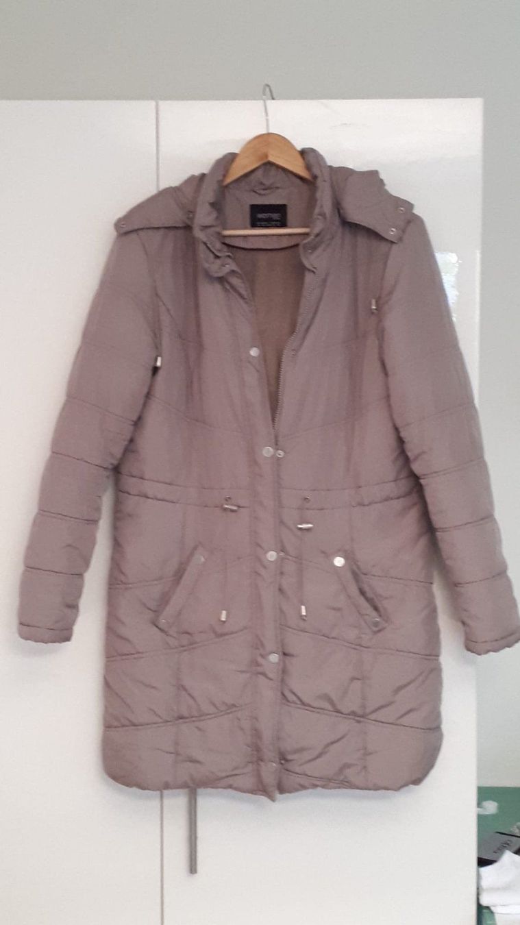 Giacche: Damen Winterjacke Gr 42 – Usato da Allschwil venduto da mematho