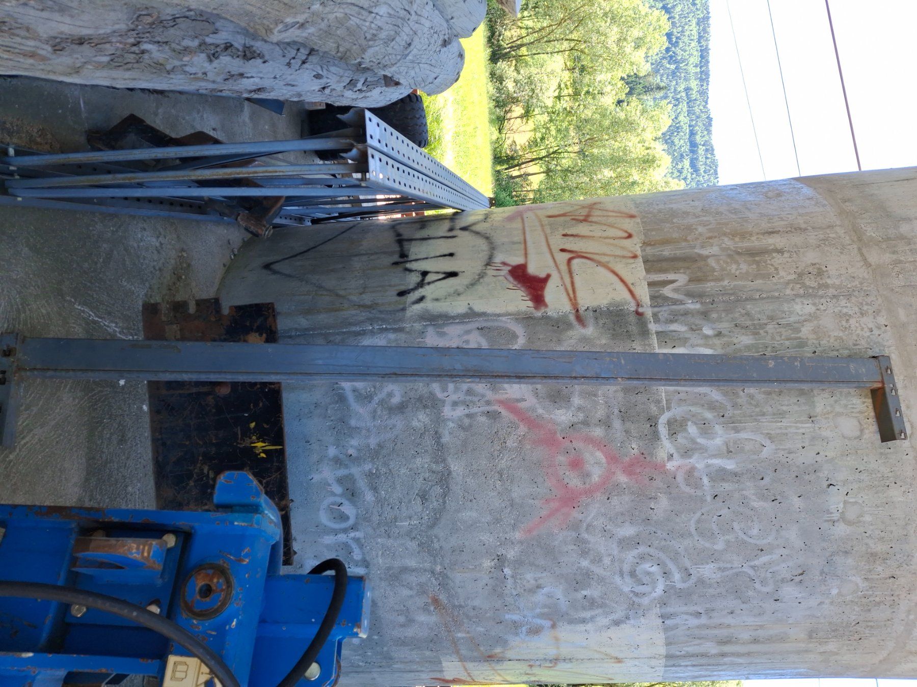 Pallets: Palettenregal / étagère à palettes – Usato da Cormoret venduto da Dorado1990 1