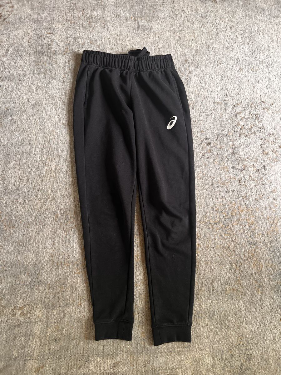 Asics Hosen: Asics Sport Pants Jogging Hose Grösse S – Gebraucht aus Pratteln von Luxus.Fee 2