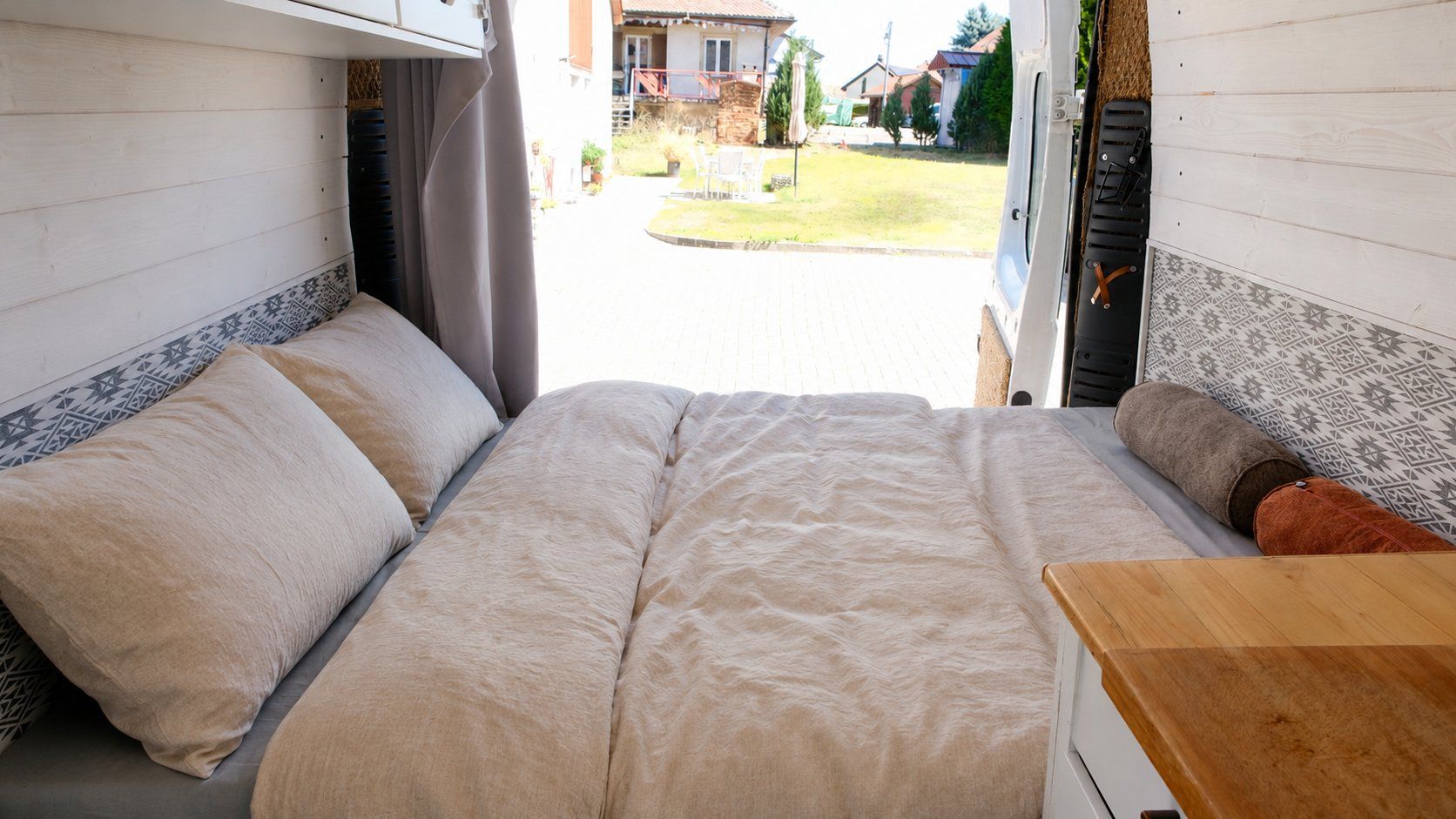 Citroën Véhicules de camping: Van aménagé CITROEN JUMPER – D'occasion à Lausanne par ell_v9tw 6
