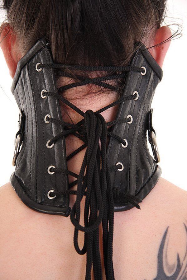 Briglie & Cavezze: Lammleder Halskorsett mit D-Rings – Nuovo e nell'imballaggio originale da Beinwil am See venduto da yourfetishworld 2