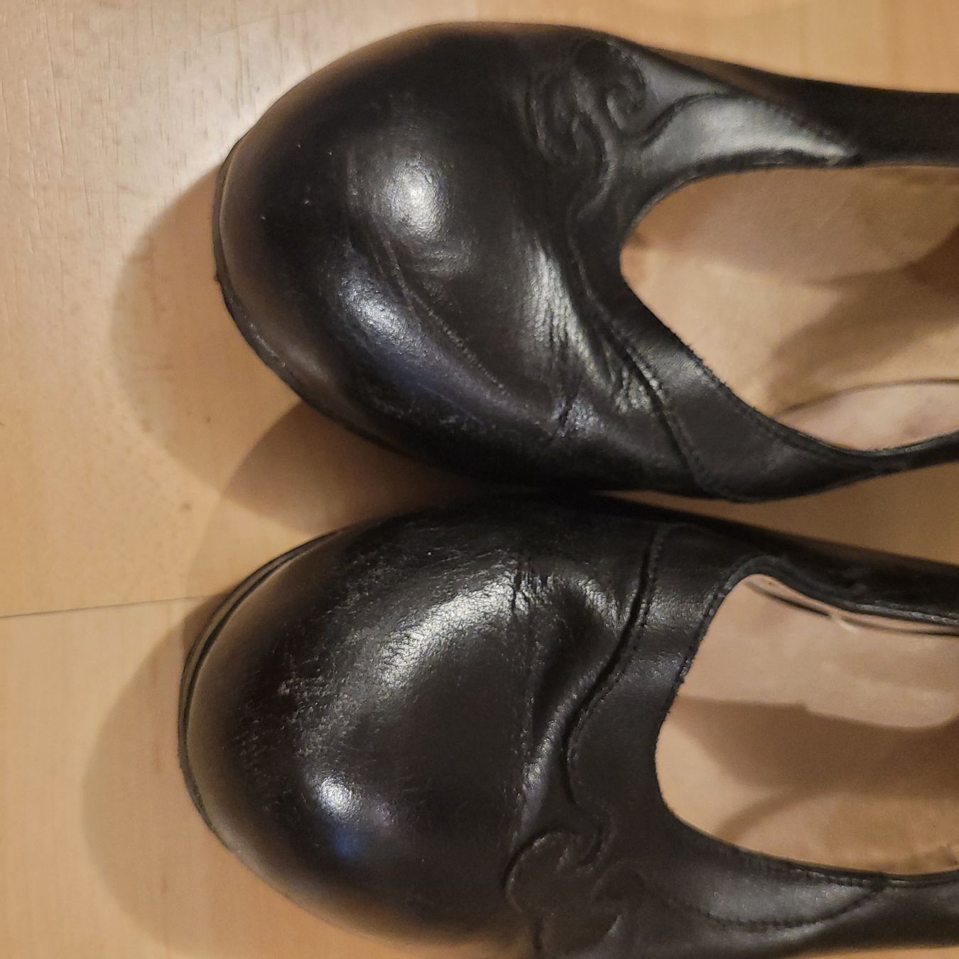 Scarpe da donna: Flamenco Schuhe Menkes Grösse 42 – Usato da Bremgarten b. Bern venduto da Marge7979 7