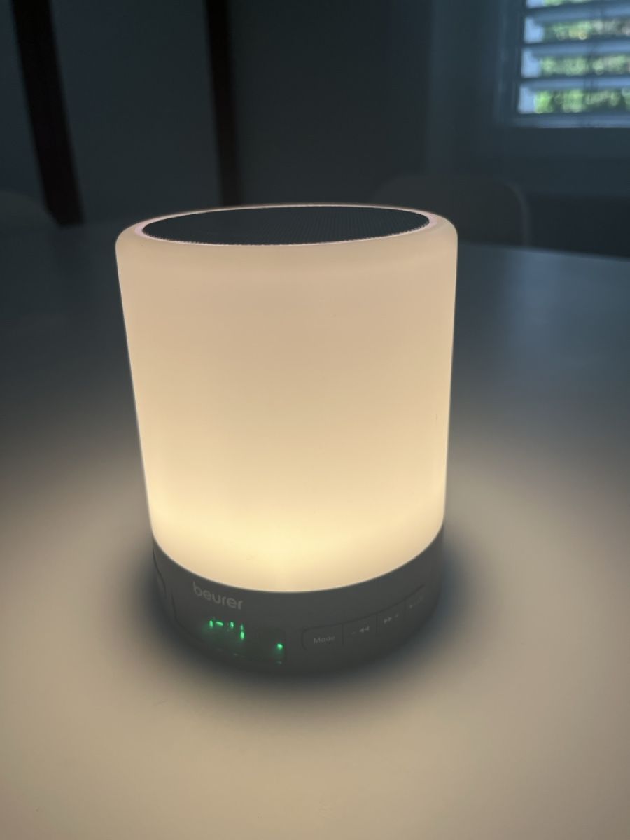 Beurer Sveglie: Beurer Wake-Up Light / Wecker mit Lautsprecher – Usato da Uster venduto da hsh9 4
