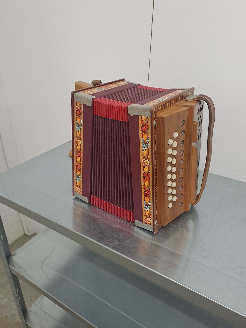 Instruments de musique: Wylaender orgeli. B – D'occasion à Villeneuve par BibiVintage 9
