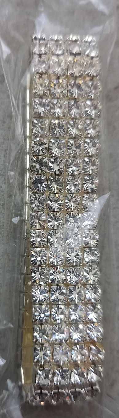 Armbänder & -reifen: Neues Stretcharmband - Modeschmuck – Neu und originalverpackt aus Binningen von mar_2jlr
