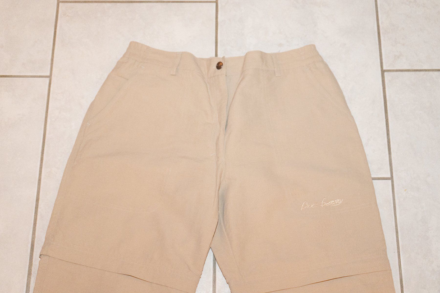 Pantaloni: Trackinghose mit abnehmbarem Bein – Usato da Arni AG venduto da yannick_207 1