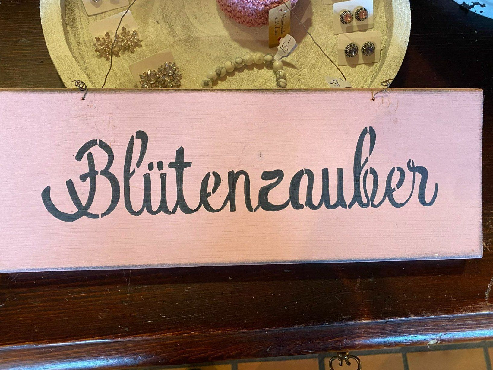 Tutte le decorazioni: DEKO HOLZSCHILD "BLÜTENZAUBER" – Nuovo e nell'imballaggio originale da Meienried venduto da ManuelaBoutique