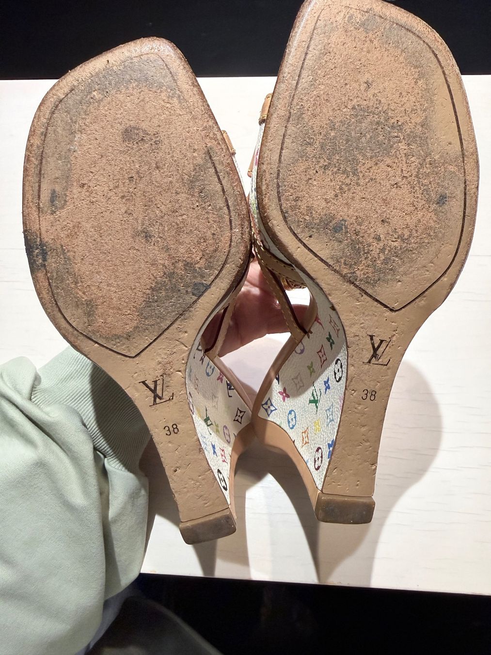 Louis Vuitton Scarpe da donna: Louis Vuitton Sandalen EU 38 – Usato da Küsnacht ZH venduto da leo_booth 6