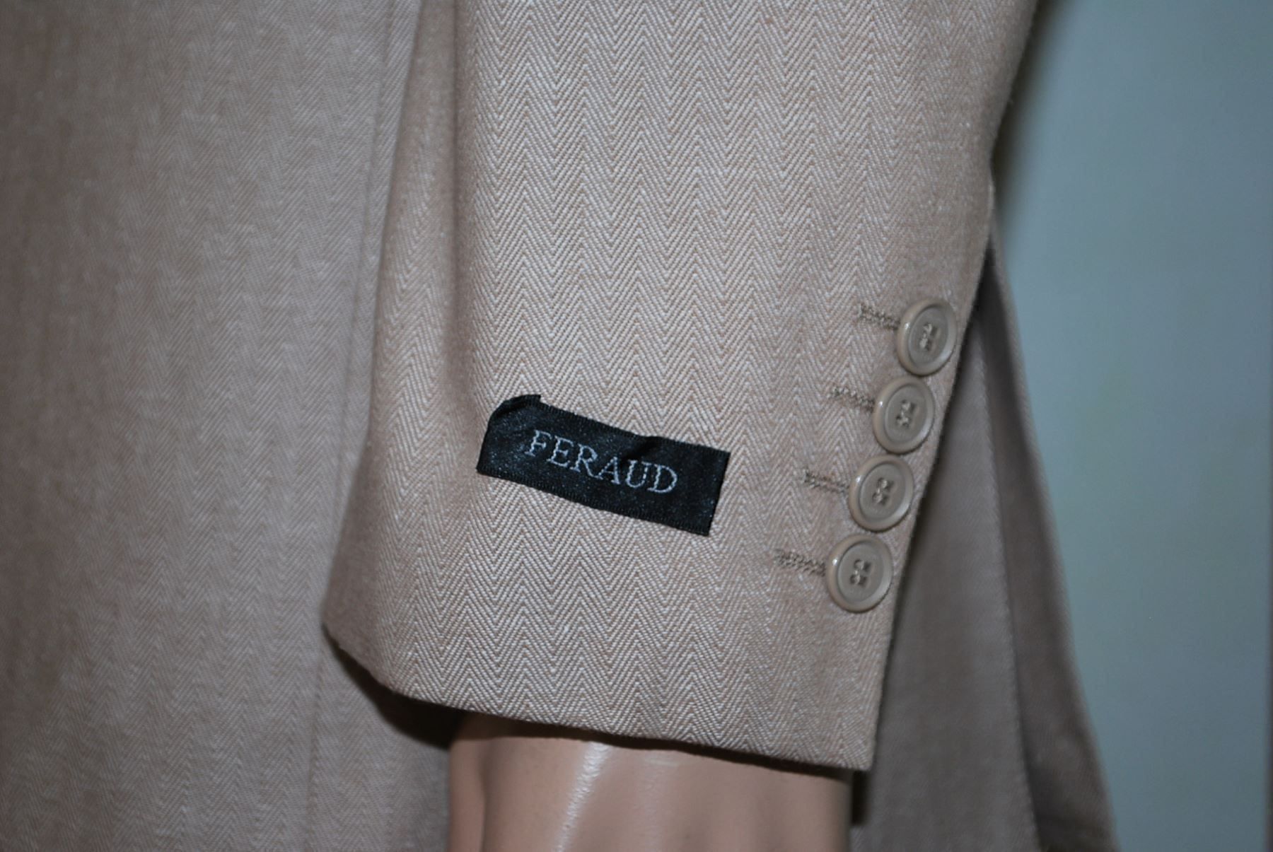 Giacche: FERAUD Veste / Sakko    Taille / Grosse S – Usato da Cossonay-ville venduto da Super-Price-Quality 5