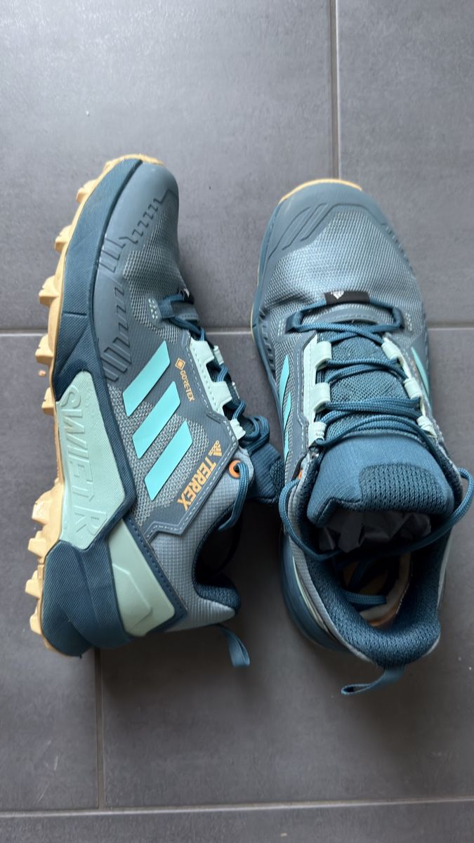Adidas Damenschuhe: Adidas Terrex Goretex  – Neu (gemäss Beschreibung) aus Küsnacht ZH von BPorta10