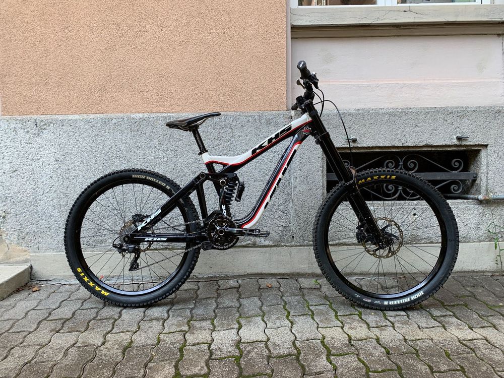 26 deals downhill bike