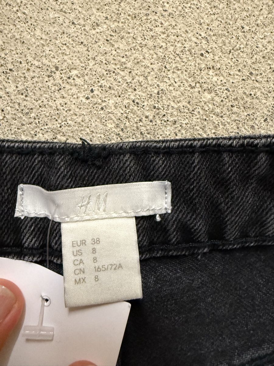 H&M Jeans: H&M Jeans Shorts – D'occasion à zürich par lau_9t77 2