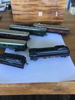 Märklin SK800 mit 4 passenden Wagen
