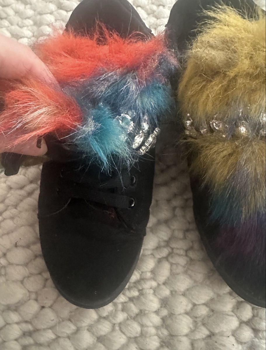 Chaussures femmes: BUNTE SNEAKERS GR 37 – D'occasion à Schaffhausen par rot_yyy7 2