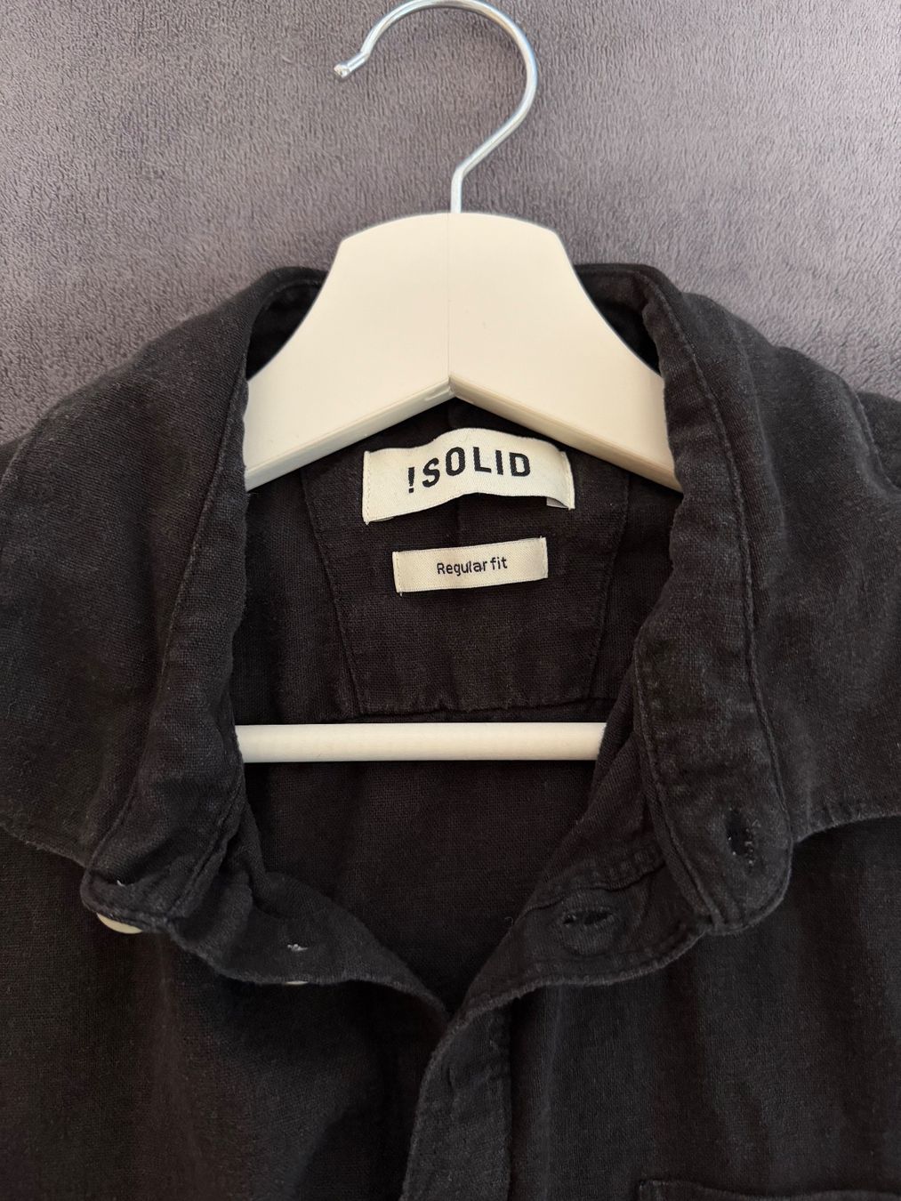 Camicie: Solid - SDALLAN LINEN MIX - Hemd - true black – Usato da Langenthal venduto da Laesu 2