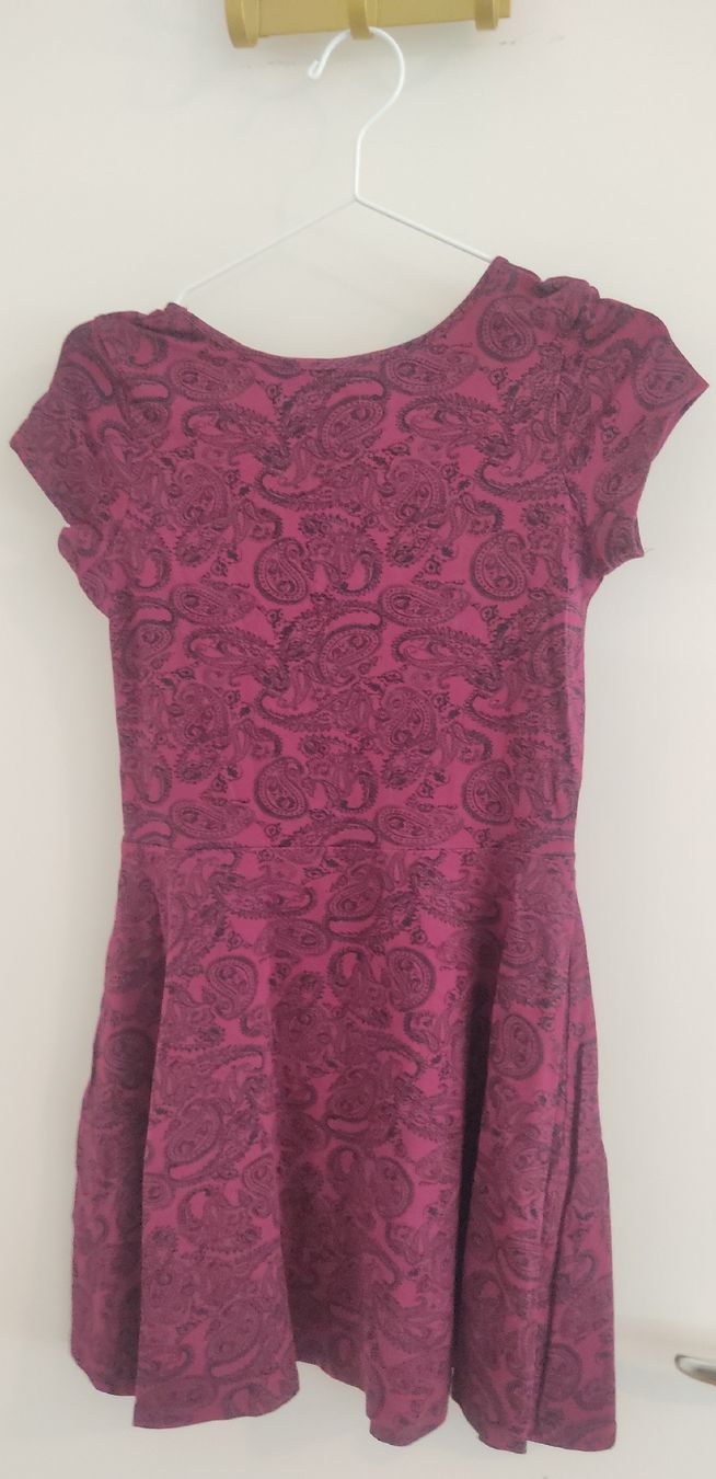 Robes: Terranova burgundy Dress with Pattern Size M – D'occasion à Muttenz par fl.sab 2
