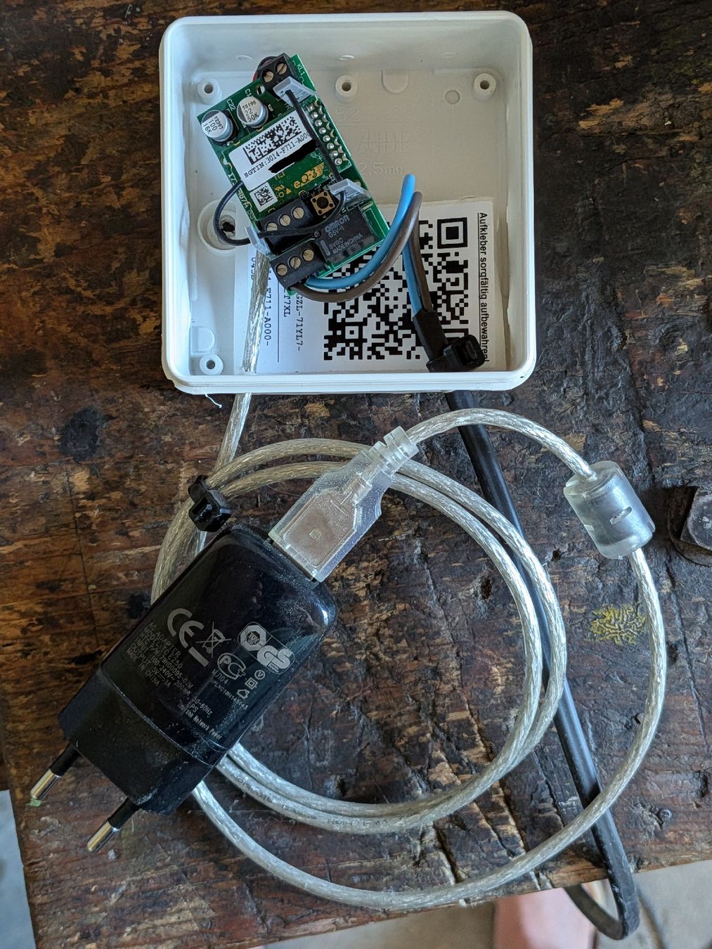 Homematic Elektronikbauteile: HomematicIP Schaltplatine – Gebraucht aus Burgdorf von Andresduebi