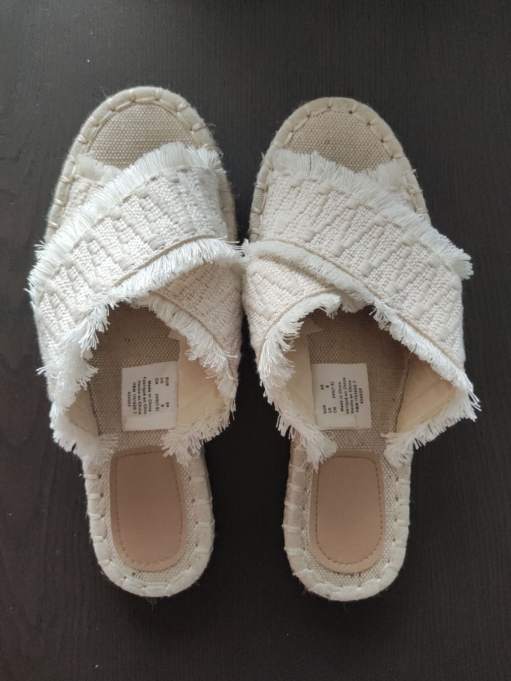 H&M Scarpe da donna: Pantoletten Sommer beige 39 – Usato da Pfäffikon ZH venduto da delila.bo 1