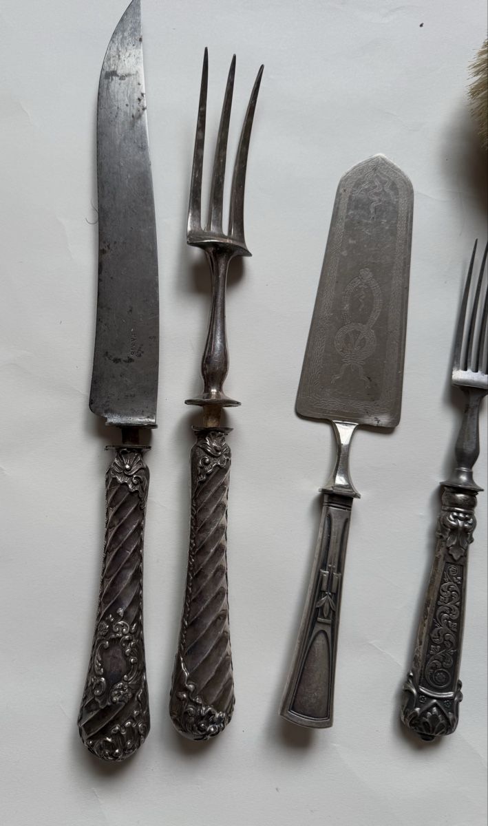 Set di posate: Antik silber Besteck und Bürsten Set   – Usato da Basel venduto da Pfandhaus 4