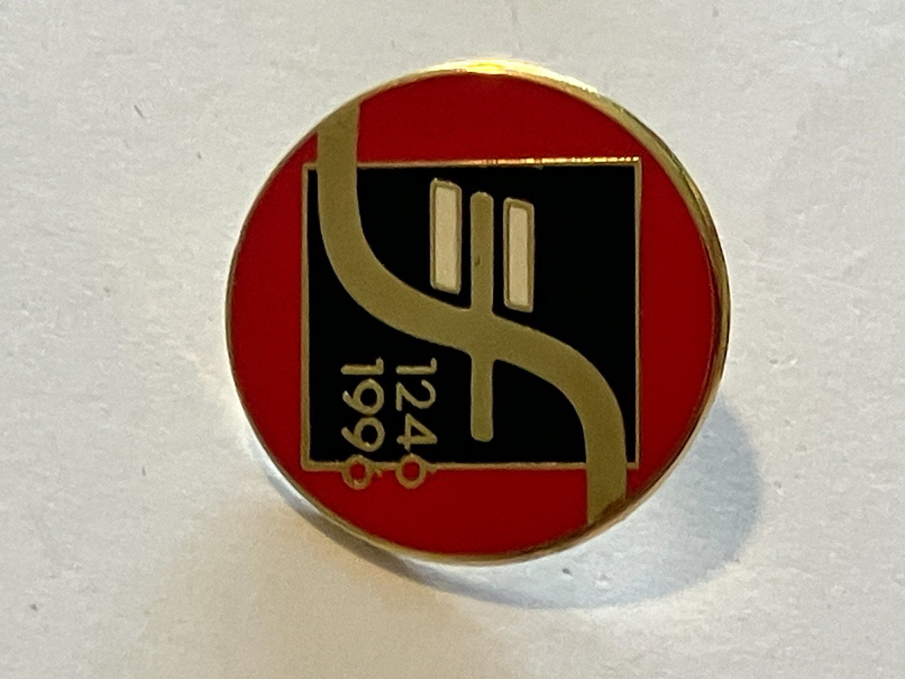 Plaketten & Abzeichen: 1 Pin EF 1246 - 1996 – Gebraucht aus Basel von djwwpp
