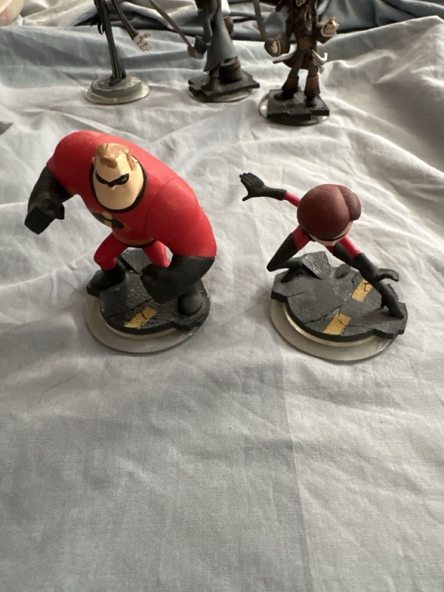 Disney Figuren: Infinity Figuren - AB 1 FR. – Gebraucht aus Mellingen von fra_6cjl 5