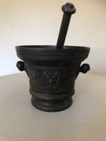 Antiker Mörser mit Pistill