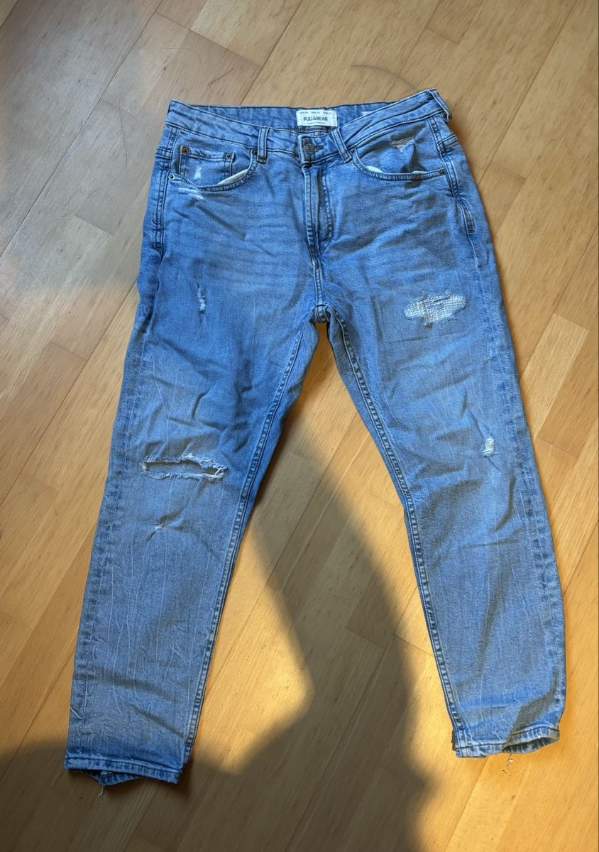 Pull&Bear Jeans: Jeans Pull&Bear Boyfriend Ripped Light Blue Grösse 42 – Usato da Donzhausen venduto da nae_gjx7