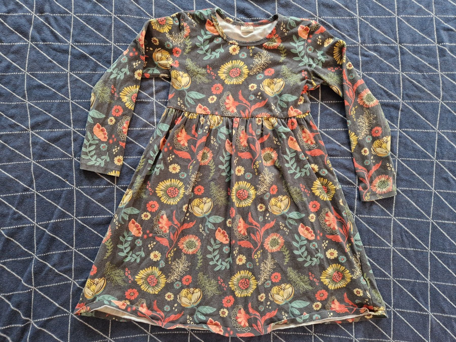 Kleider & Röcke: Walkiddy Kleid Blumen 128 BIO – Gebraucht aus MUEHLAU von ibo_5c7d