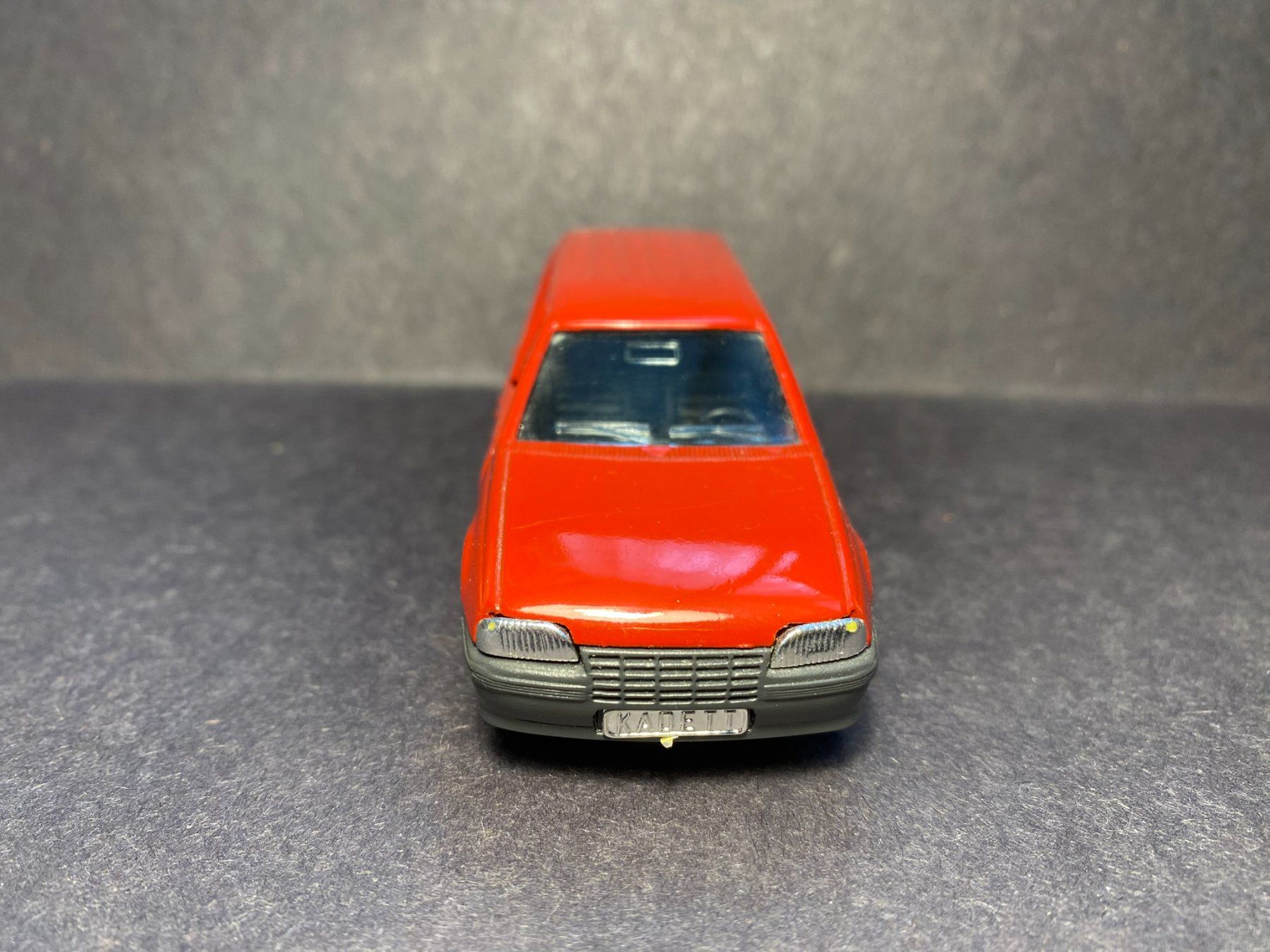 Gama Modellini d'auto: Opel Kadett E Caravan - GAMA 1:43 – Usato da Spiez venduto da Mlandcruiser 7