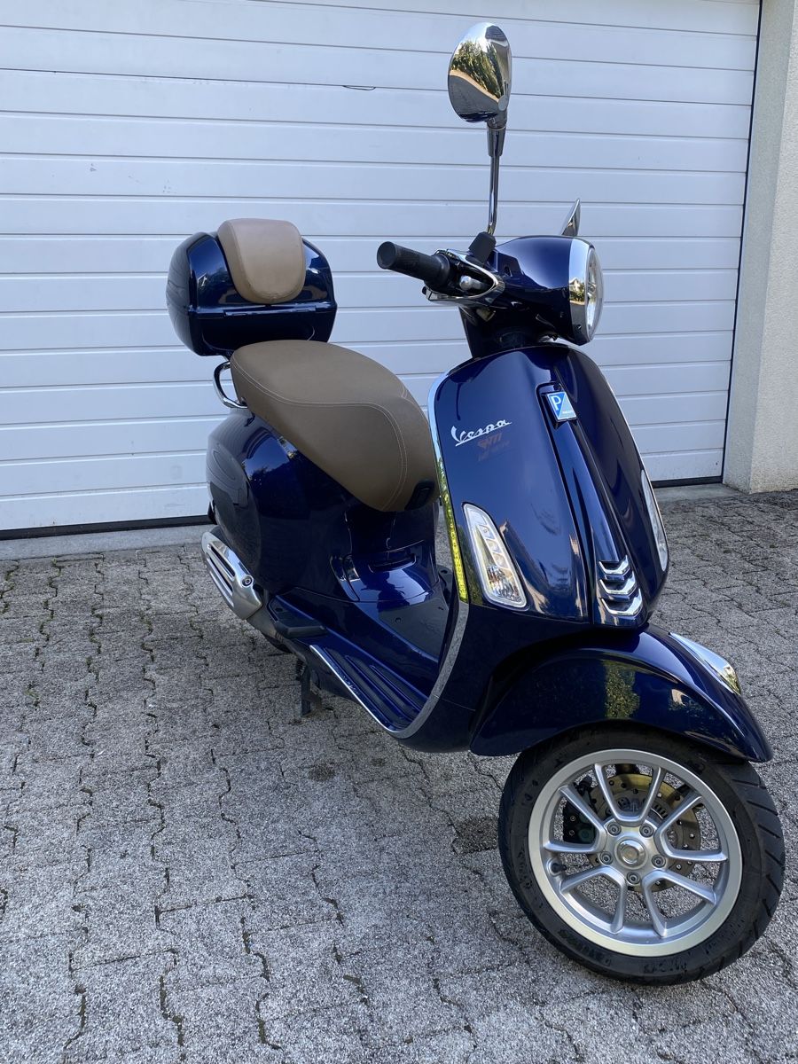 Vespa Scooter: Vespa Primavera 125, Top Zustand – Usato da Unterentfelden venduto da oeschi5035 3