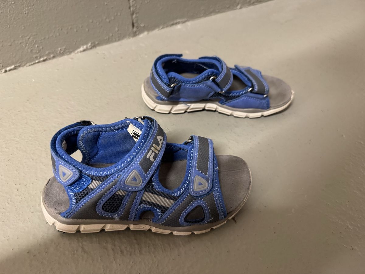 Fila Scarpe per ragazzi: Kinder Sandalen Grösse 31 – Usato da Zürich venduto da MaSte 1