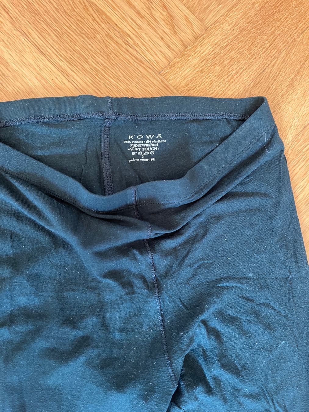 Top: Kowa Yoga Set Dunkelgrün – Usato da Zürich venduto da bretxo 9