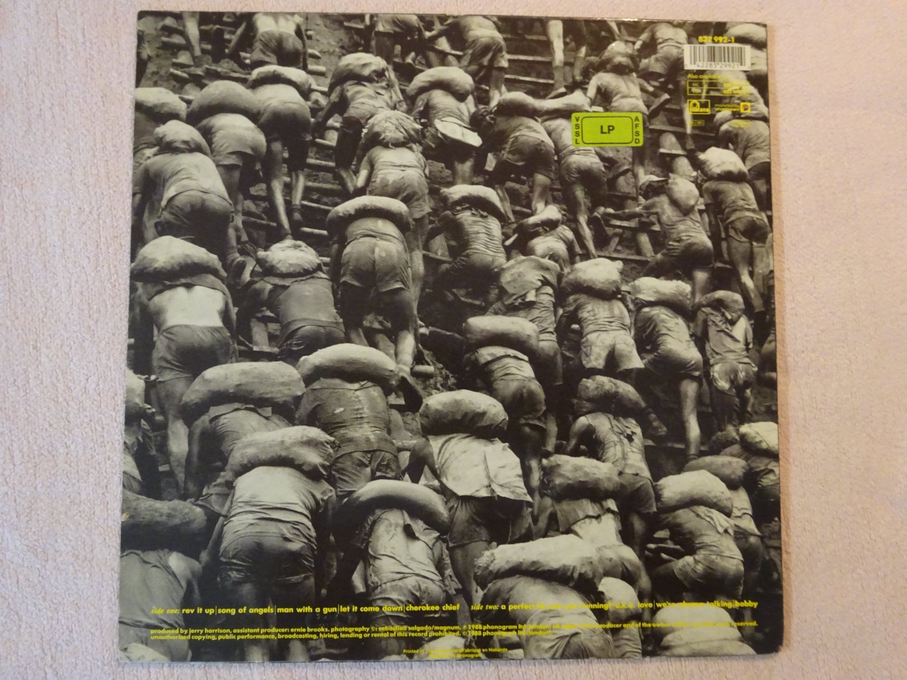 Dischi in vinile: TALKING HEADS - JERRY HARRISON ** CASUAL GODS – Usato da Luzern venduto da xrayspex99