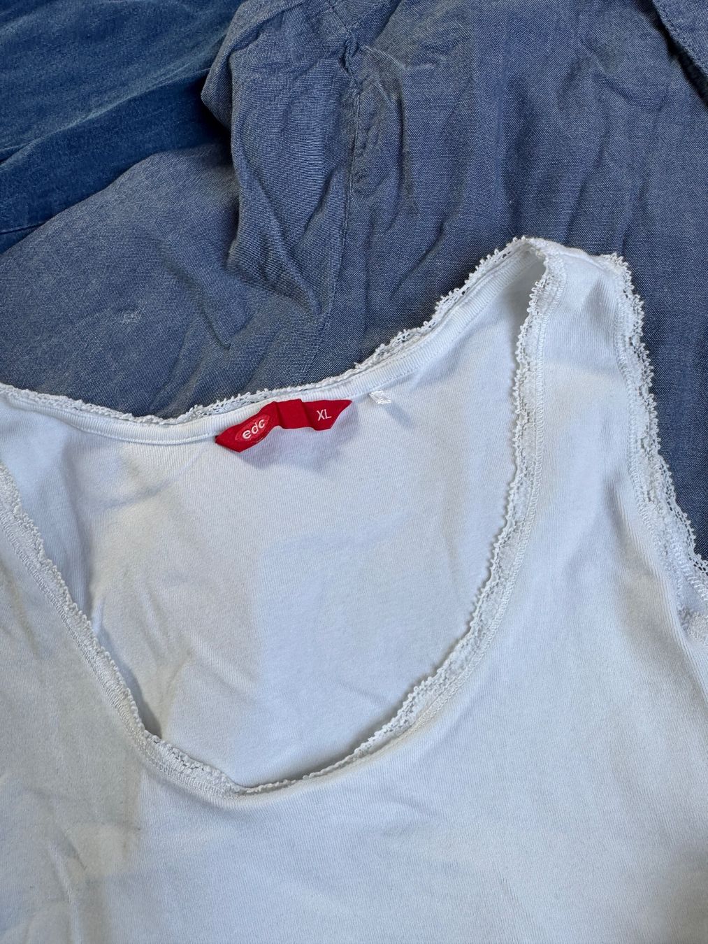 Esprit Lotti di vestiti: Kleiderpaket Esprit Gr. 44 / XXL – Usato da Müntschemier venduto da lunalena13 3