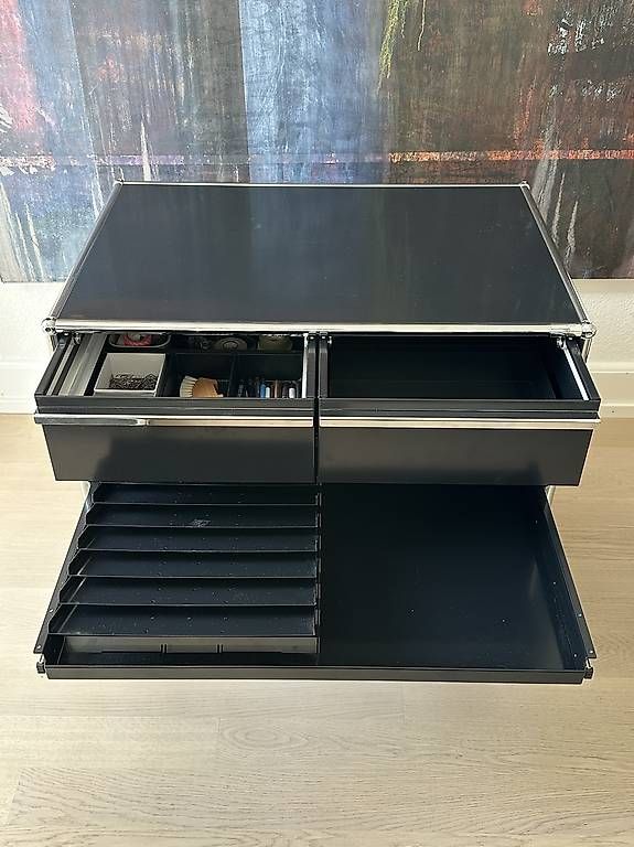 Regale: USM Haller Sideboard graphitschwarz – Gebraucht aus Basel von hoehener1959 1
