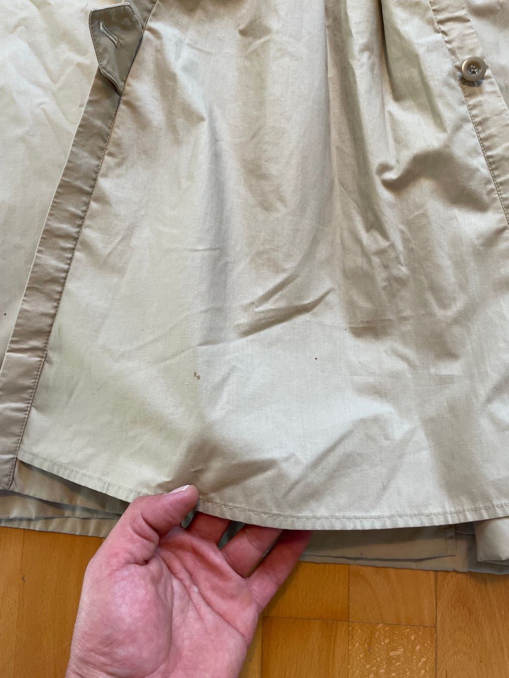 Burberry Mäntel: Vintage 80s Burbbery trench Coat Size M – Gebraucht aus Zürich von le_souk 9
