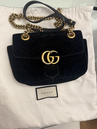 Gucci Marmont Samttasche Schwarz Gold Kette, Top Zustand!