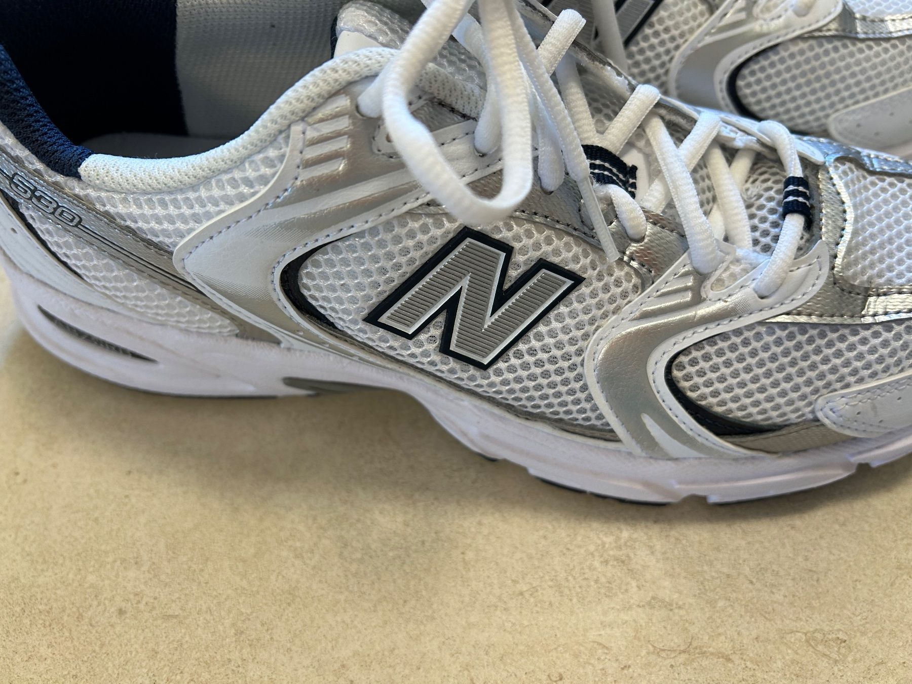 New Balance Scarpe da uomo: Schuhe New Balance 530 – Usato da Rothrist venduto da lieblingsblume20 1