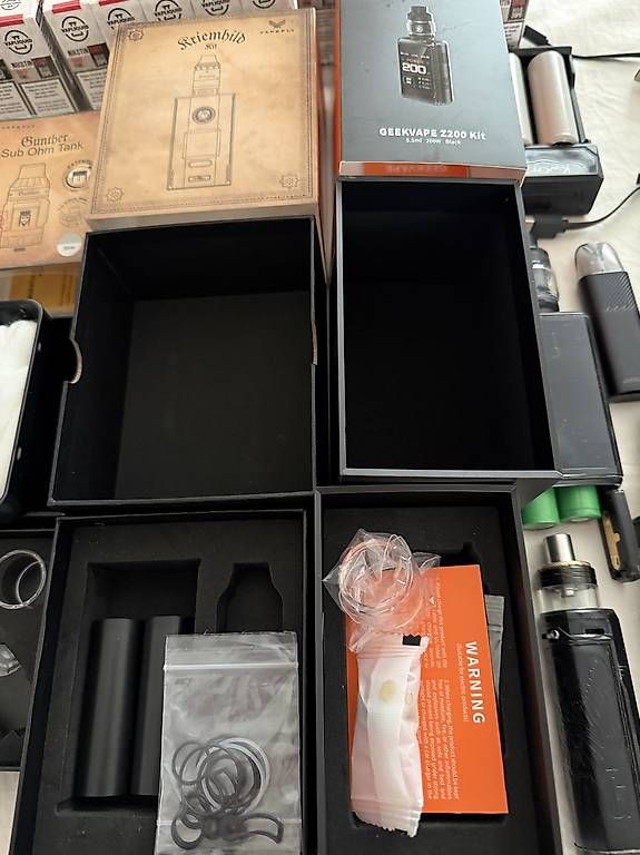Sonstige Tabakwaren: Vaper aufgepasst: Vapefly & Geekvape & Voopoo – Gebraucht aus Volketswil von T__J 3