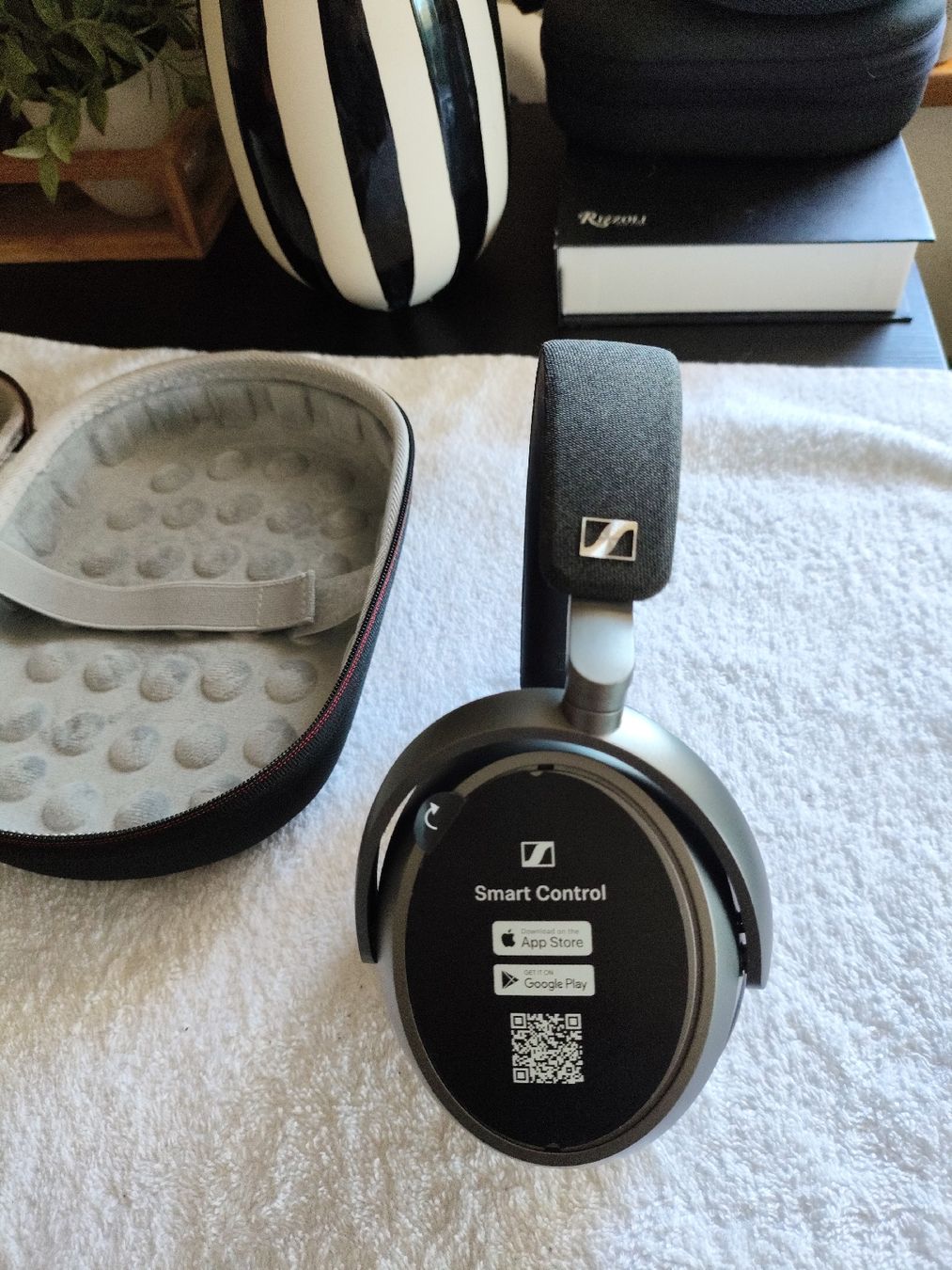 Sennheiser Cuffie: Sennheiser Momentum 4 Wireless ANC, Bluetooth Kopfhörer  – Usato da Zollikofen venduto da zar_j67f 4