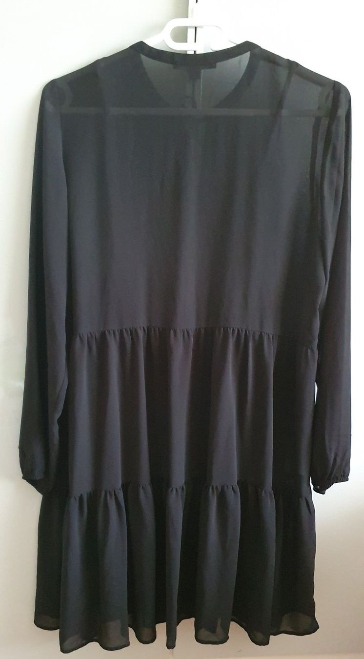 Comma Kleider: Comma, Freizeitkleid Farbe Schwarz, Gr. S – Neu (gemäss Beschreibung) aus Unterentfelden von LookoutMt